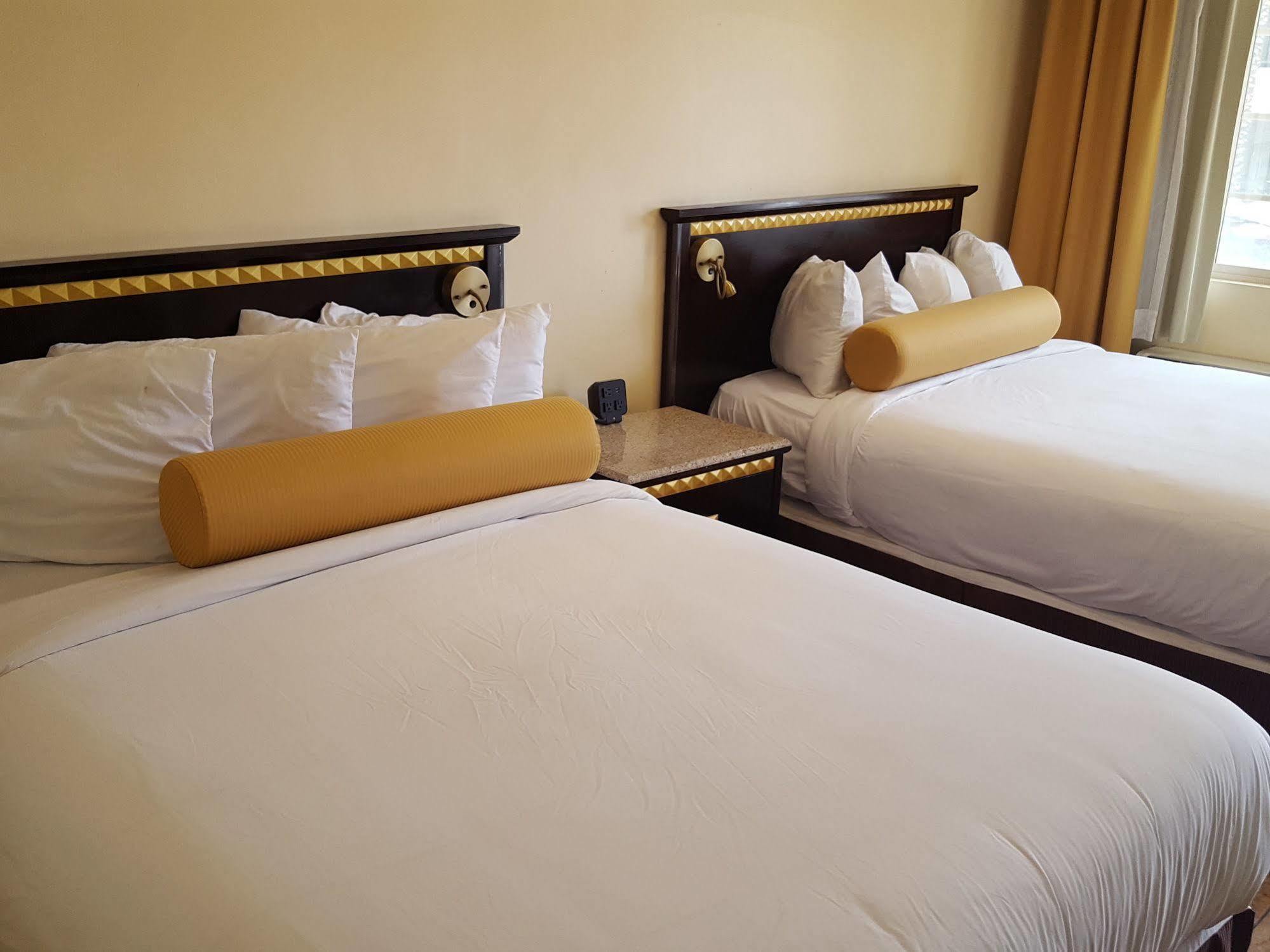 Tuscan Garden Inn Los Angeles Kültér fotó