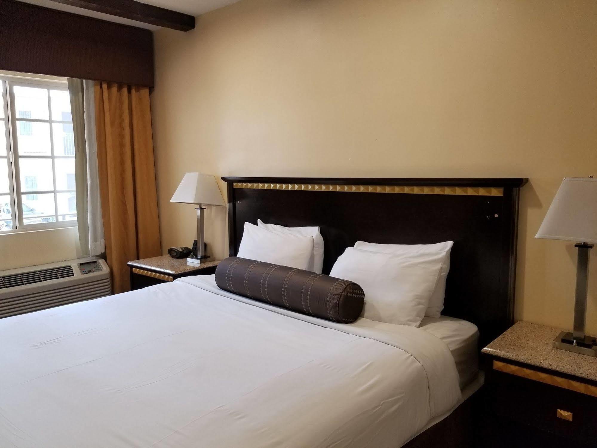 Tuscan Garden Inn Los Angeles Kültér fotó