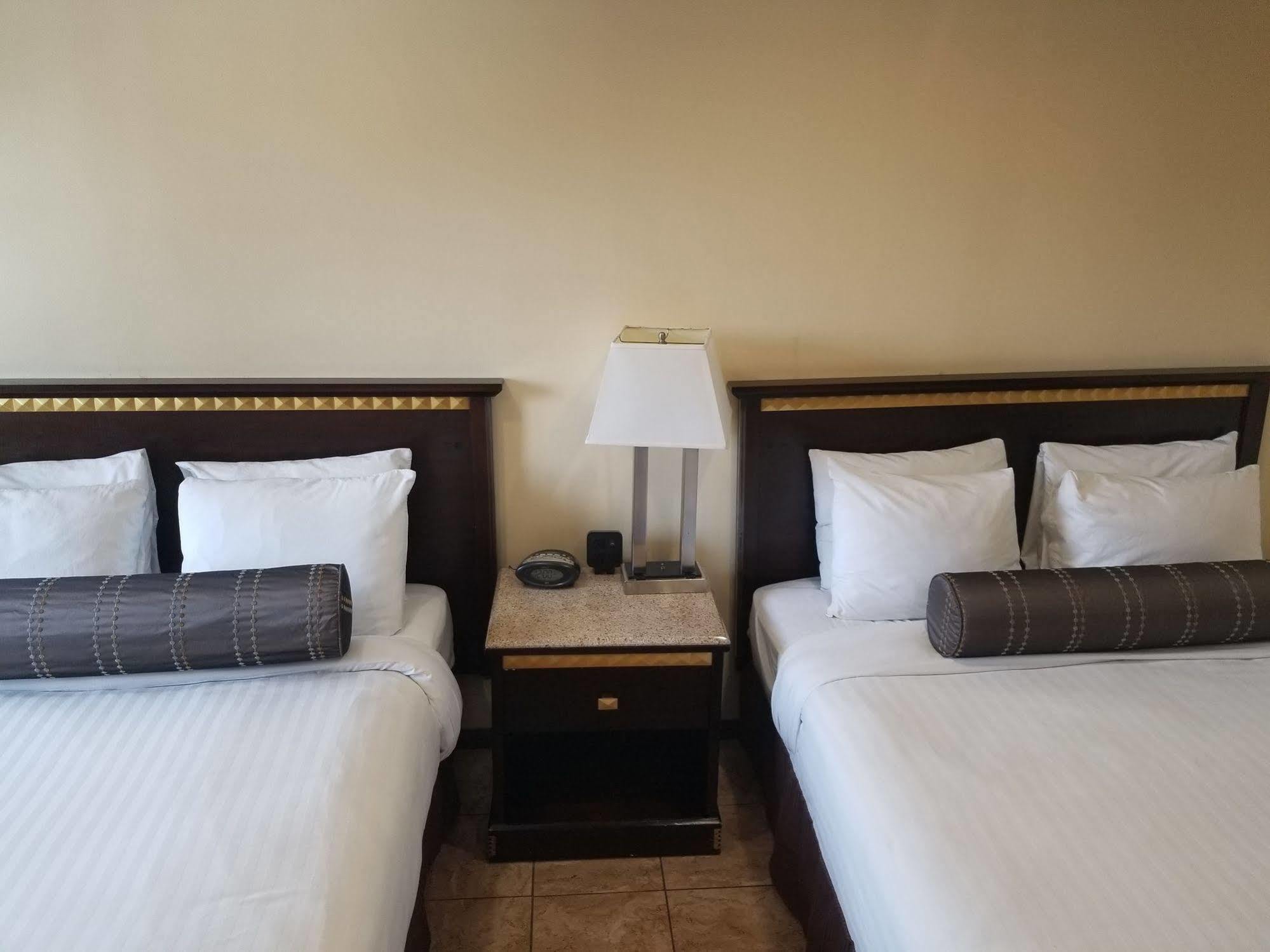 Tuscan Garden Inn Los Angeles Kültér fotó
