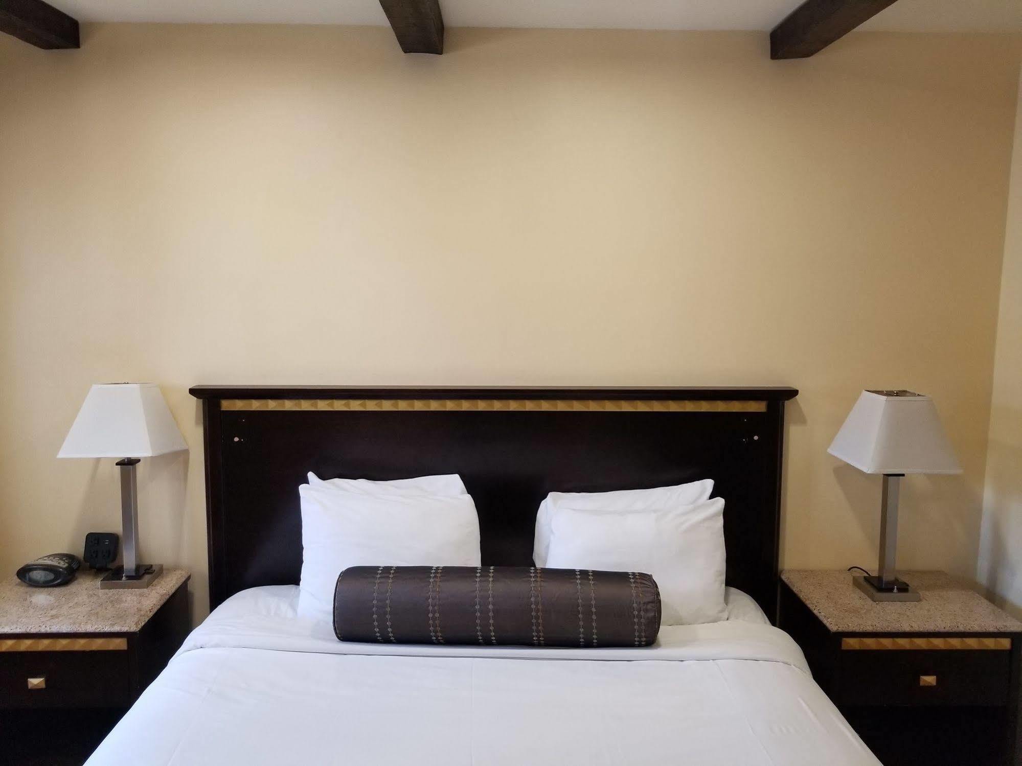 Tuscan Garden Inn Los Angeles Kültér fotó