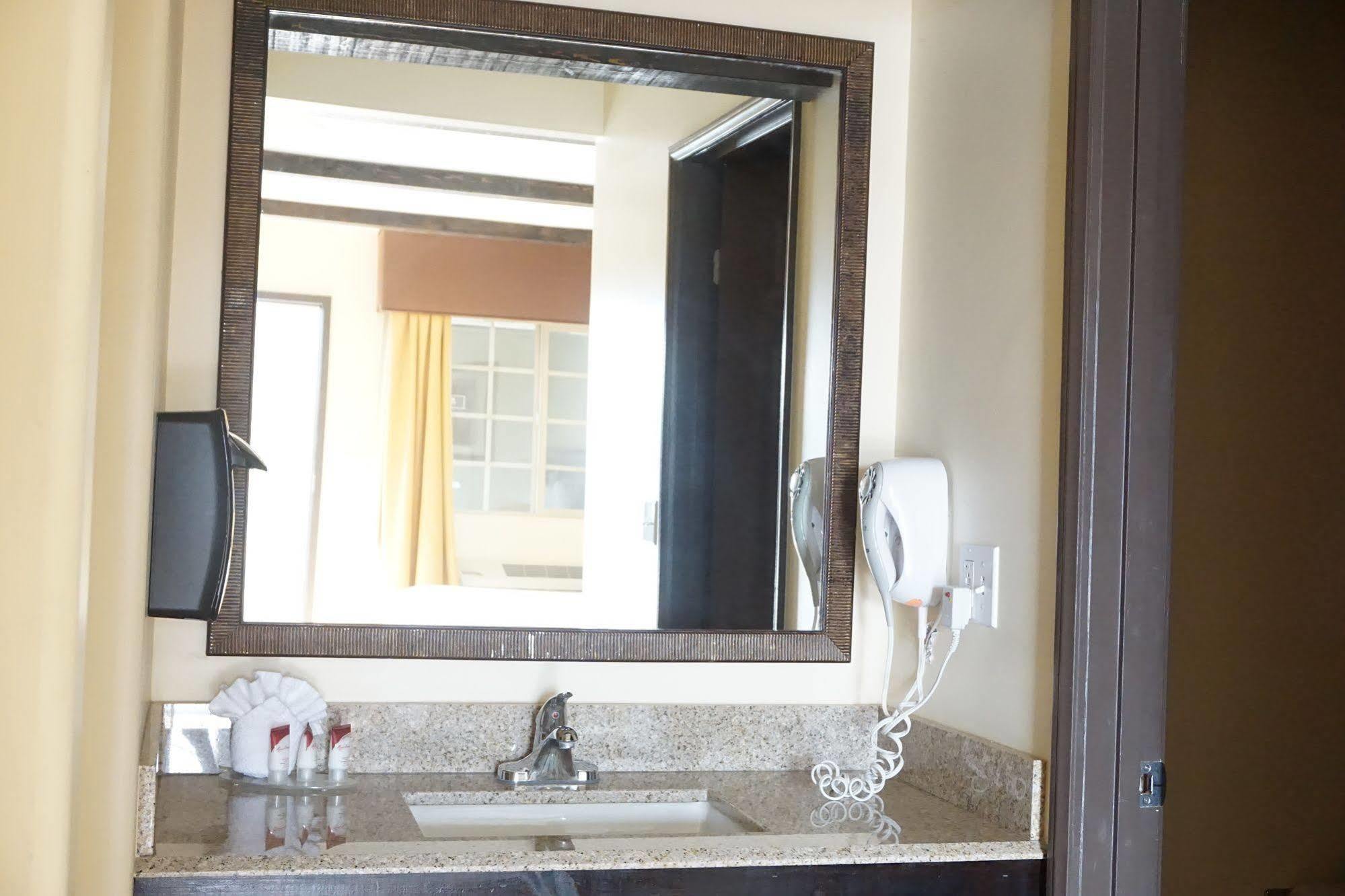 Tuscan Garden Inn Los Angeles Kültér fotó